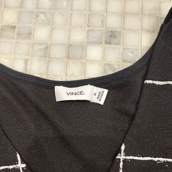 Vince Black and White Windowpane Relaxed Short Sleeve Shirt - Picture 5 of 10